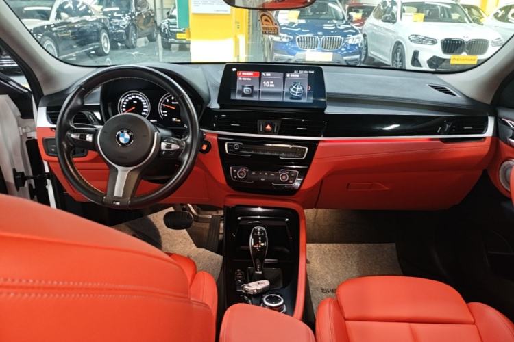 Used BMW X2 2023 sDrive25i M Sport Package Center Console