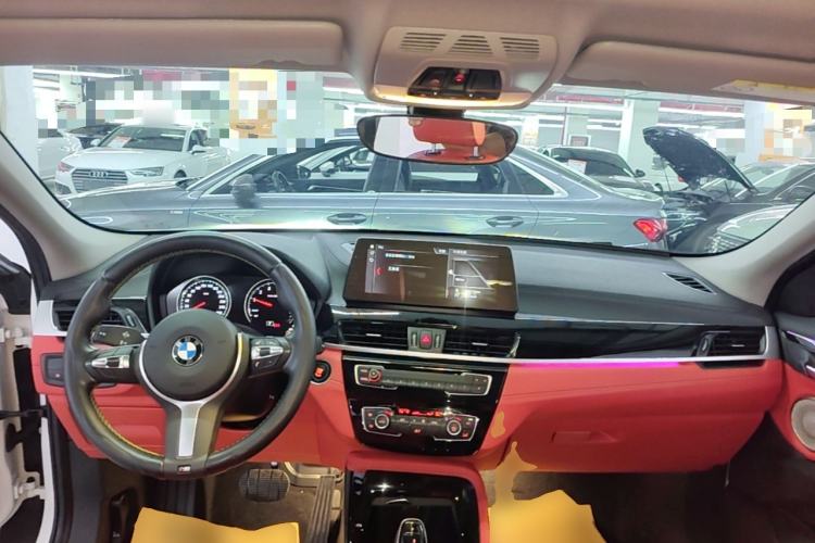 Used BMW X2 2023 sDrive25i M Sport Night Edition Center Console
