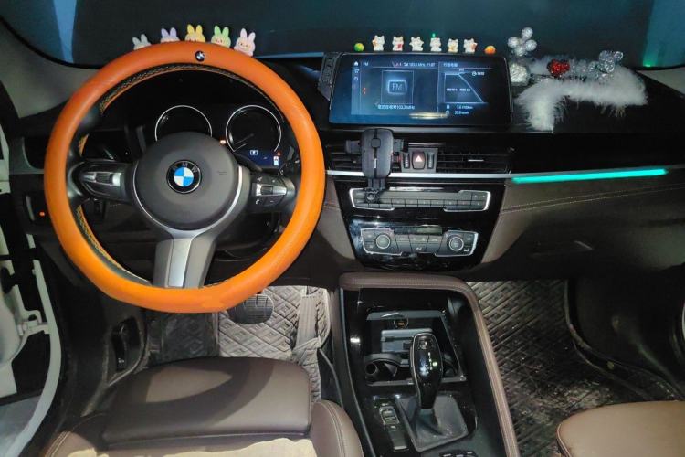 Used BMW X2 2023 sDrive25i M Sport Night Edition Center Console