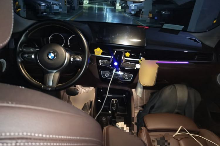 Used BMW X2 2023 sDrive25i M Sport Night Edition Center Console