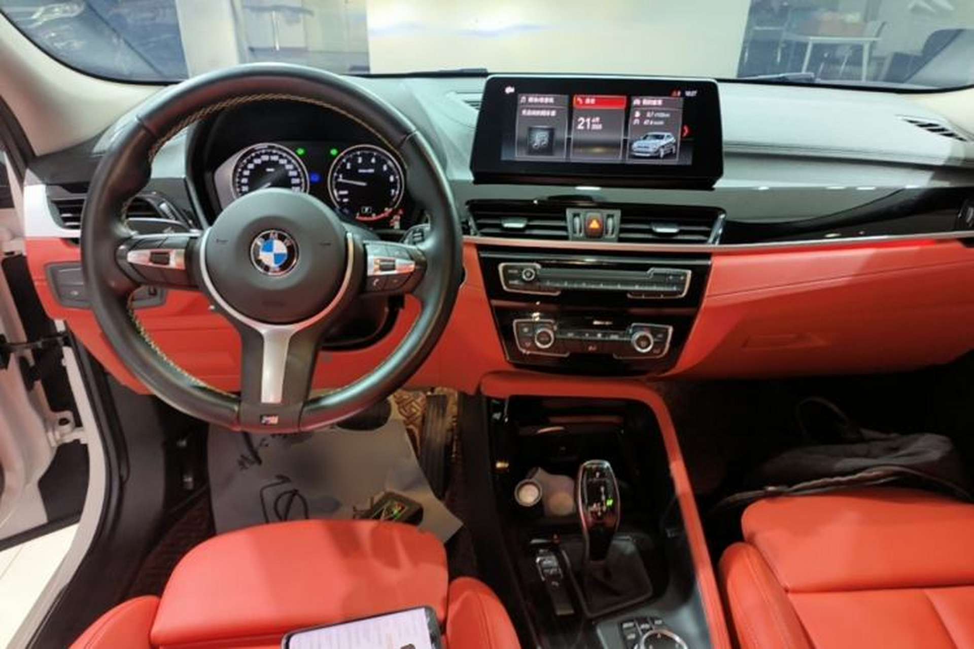 Used BMW X2 2023 sDrive25i M Sport Night Edition Center Console