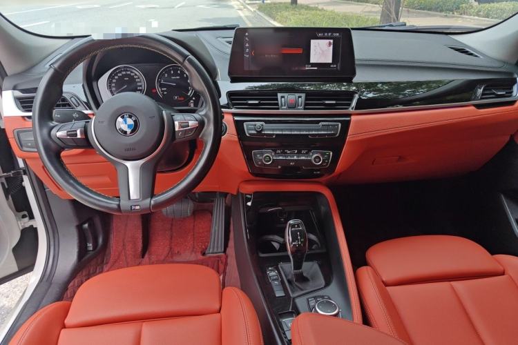 Used BMW X2 2023 sDrive25i M Sport Night Edition Center Console