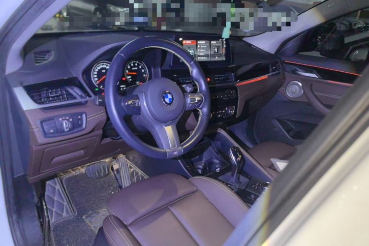 Used BMW X2 2023 sDrive25i M Sport Night Edition Center Console