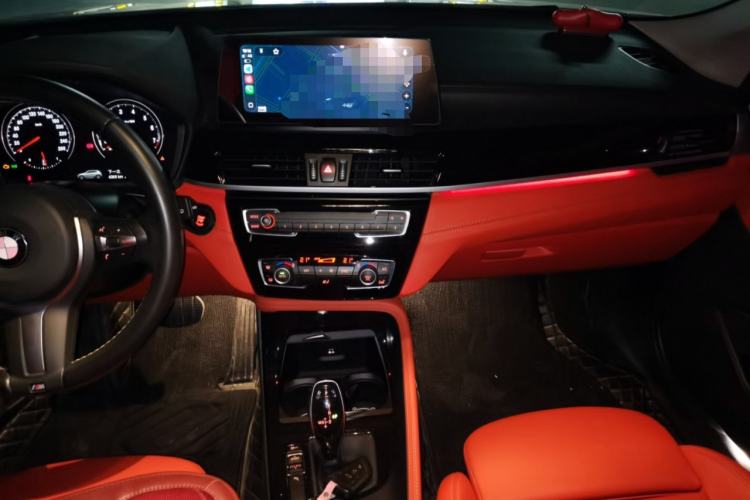 Used BMW X2 2023 sDrive25i M Sport Night Edition Center Console