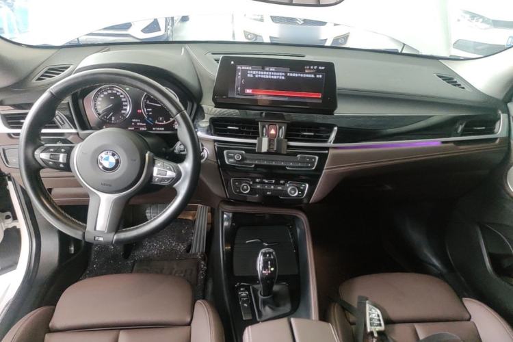 Used BMW X2 2023 sDrive25i M Sport Night Edition Center Console