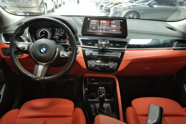 Used BMW X2 2023 sDrive25i M Sport Package Center Console