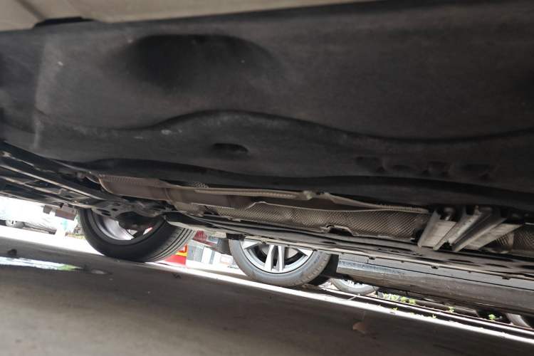 Used BMW X2 2023 xDrive 25i Shining Edition Chassis Front Left