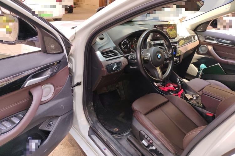 Used BMW X2 2023 sDrive25i M Sport Night Edition Driver Seat