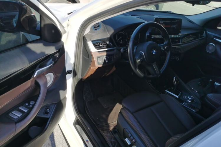 Used BMW X2 2023 sDrive25i M Sport Night Edition Driver Seat