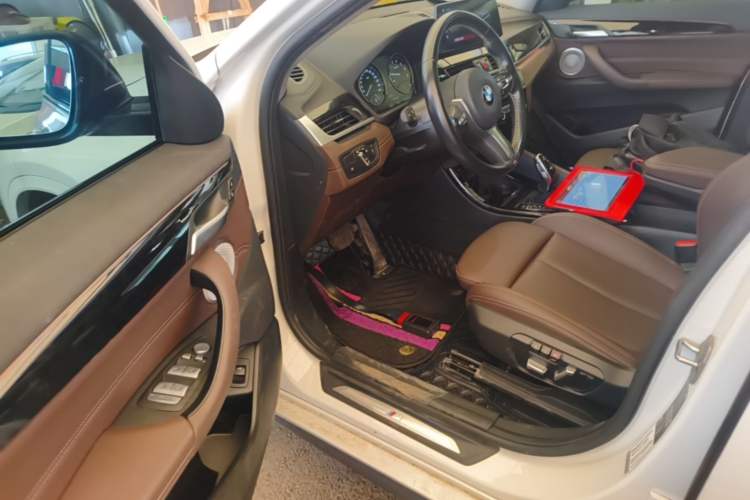 Used BMW X2 2023 sDrive25i M Sport Night Edition Driver Seat
