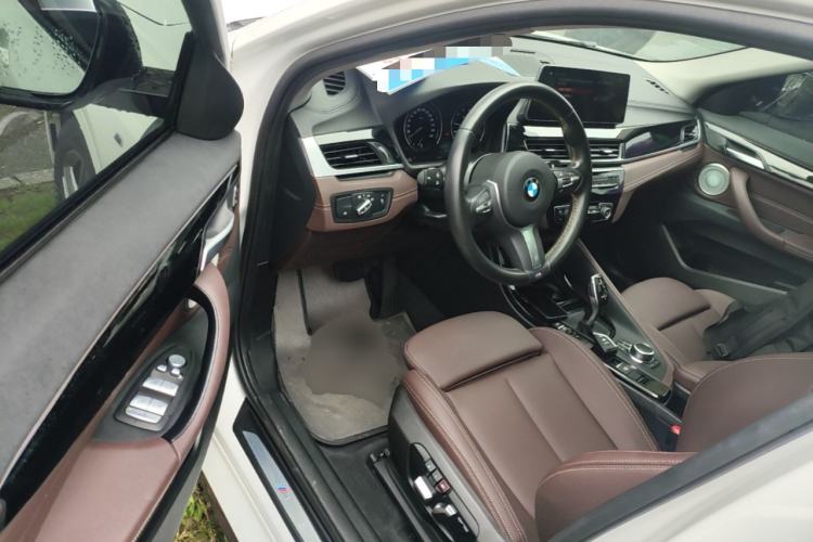 Used BMW X2 2023 sDrive25i M Sport Night Edition Driver Seat