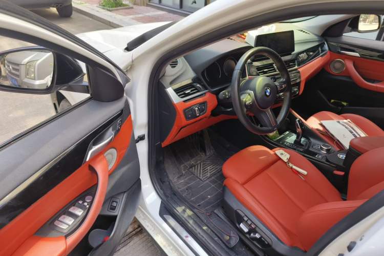 Used BMW X2 2023 sDrive25i M Sport Night Edition Driver Seat