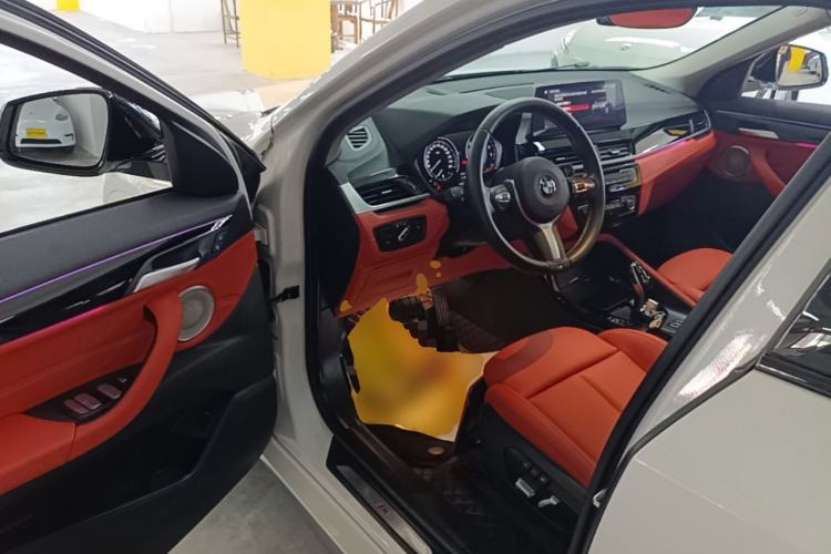 Used BMW X2 2023 sDrive25i M Sport Night Edition Driver Seat