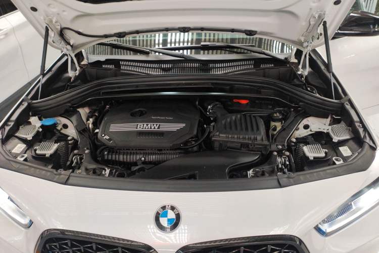 Used BMW X2 2023 sDrive25i M Sport Night Edition Engine Bay
