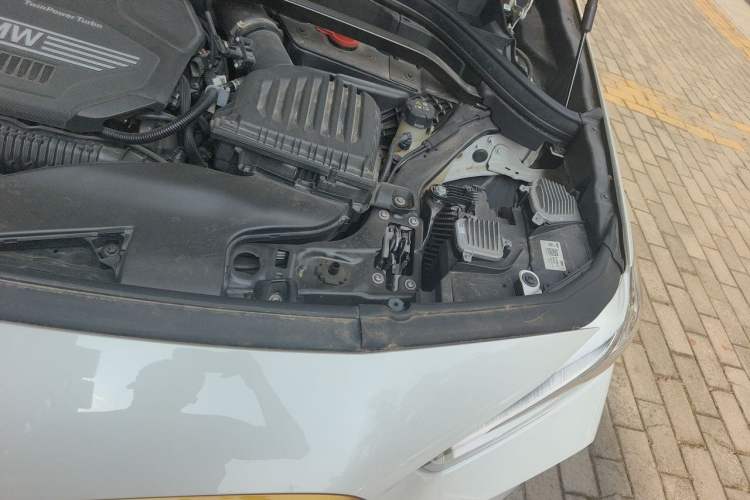 Used BMW X2 2023 sDrive 25i Shining Edition Engine Bay Left