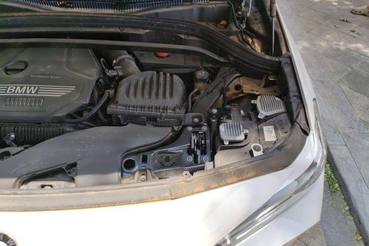 Used BMW X2 2023 sDrive25i M Sport Night Edition Engine Bay Left