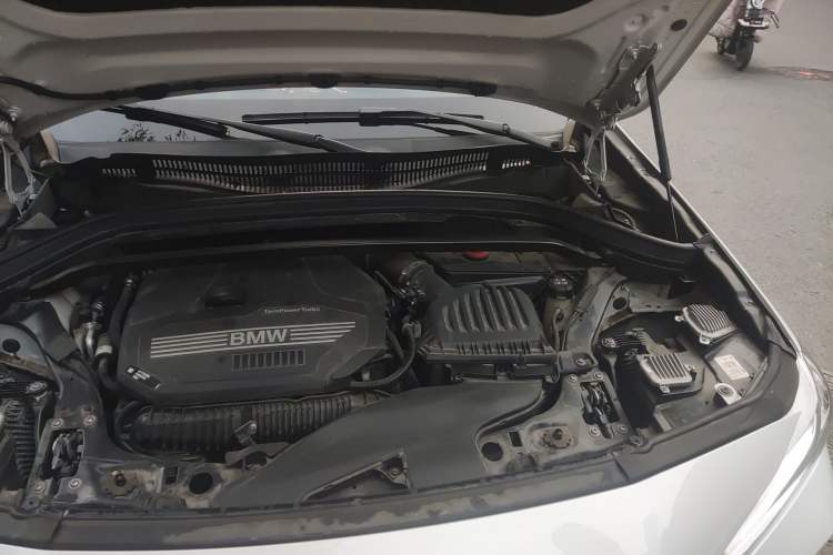 Used BMW X2 2023 sDrive25i M Sport Night Edition Engine Bay Left