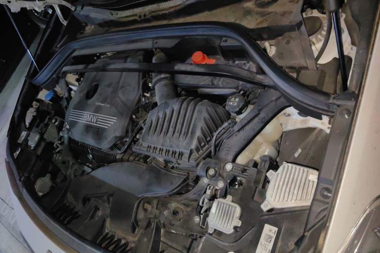 Used BMW X2 2023 sDrive25i M Sport Night Edition Engine Bay Left