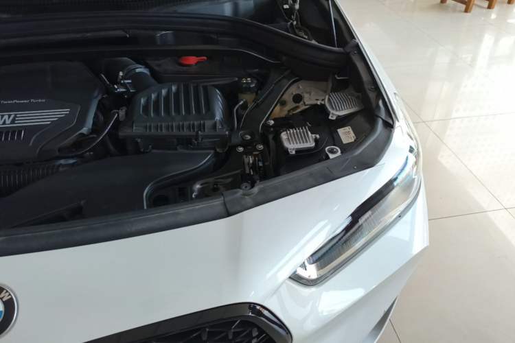 Used BMW X2 2023 sDrive25i M Sport Night Edition Engine Bay Left