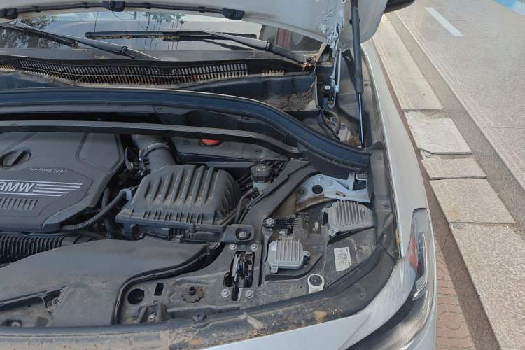 Used BMW X2 2023 sDrive25i M Sport Night Edition Engine Bay Left