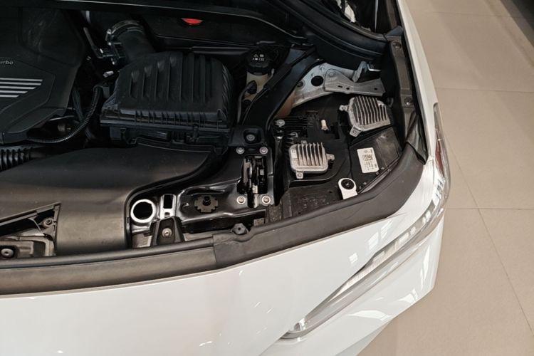 Used BMW X2 2023 sDrive25i M Sport Night Edition Engine Bay Left