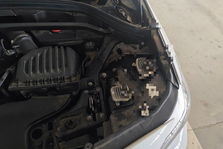 Used BMW X2 2023 sDrive25i M Sport Night Edition Engine Bay Left