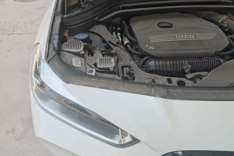 Used BMW X2 2023 sDrive25i M Sport Night Edition Engine Bay Right