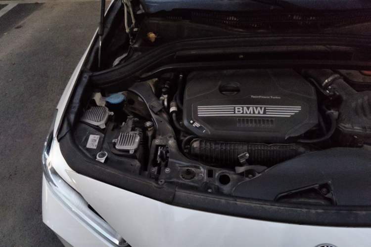 Used BMW X2 2023 sDrive25i M Sport Night Edition Engine Bay Right