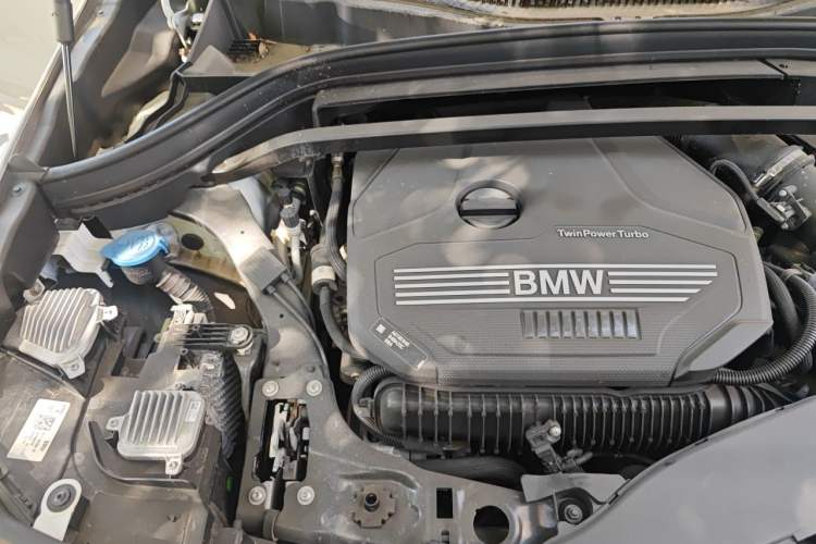 Used BMW X2 2023 sDrive25i M Sport Night Edition Engine Bay Right