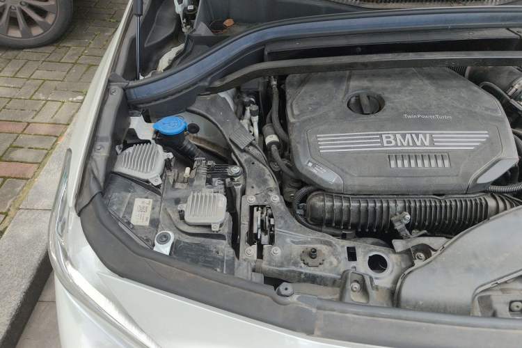 Used BMW X2 2023 sDrive25i M Sport Night Edition Engine Bay Right
