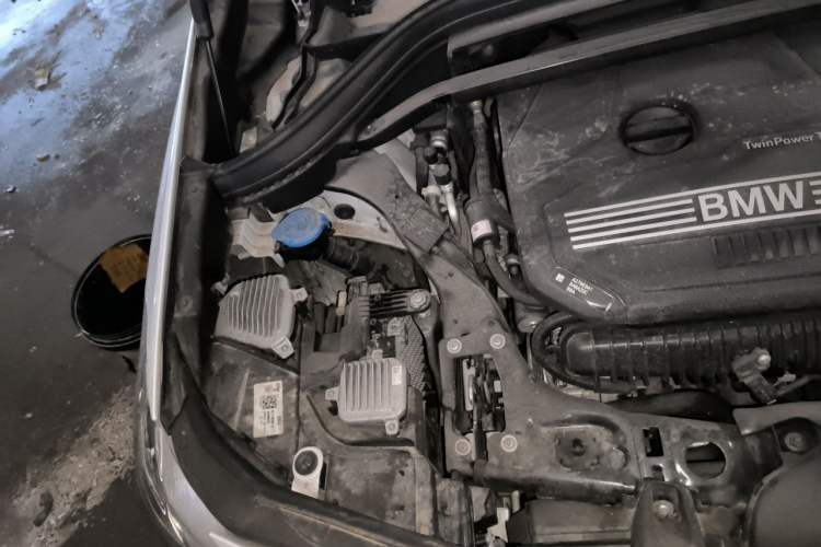 Used BMW X2 2023 sDrive25i M Sport Night Edition Engine Bay Right