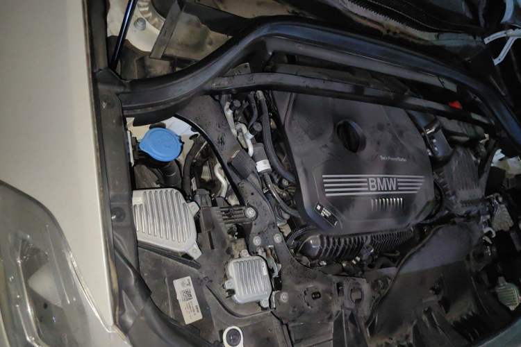 Used BMW X2 2023 sDrive25i M Sport Night Edition Engine Bay Right