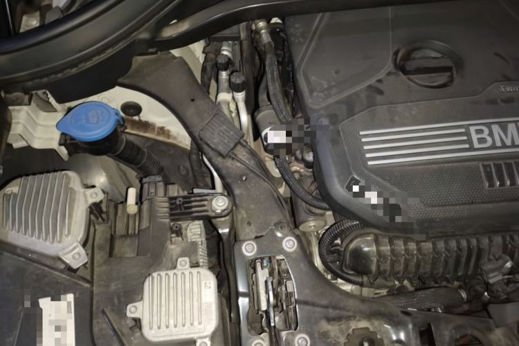 Used BMW X2 2023 sDrive25i M Sport Night Edition Engine Bay Right