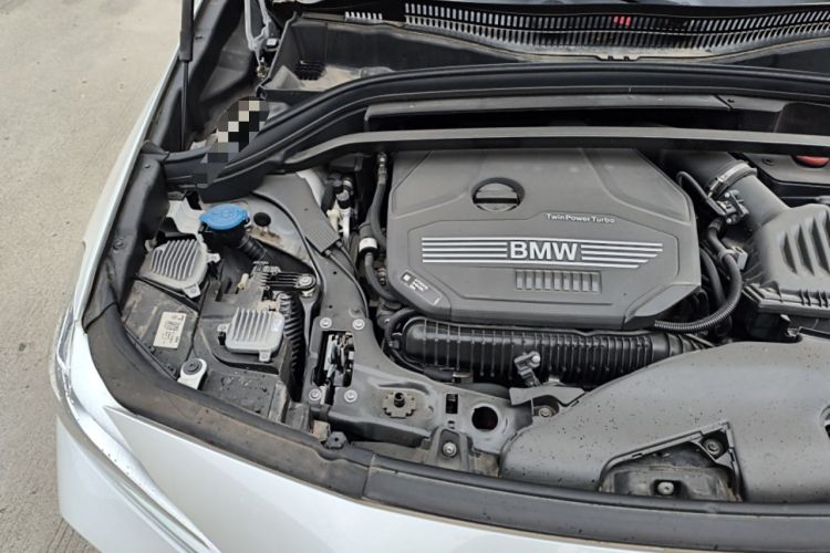 Used BMW X2 2023 sDrive25i M Sport Night Edition Engine Bay Right