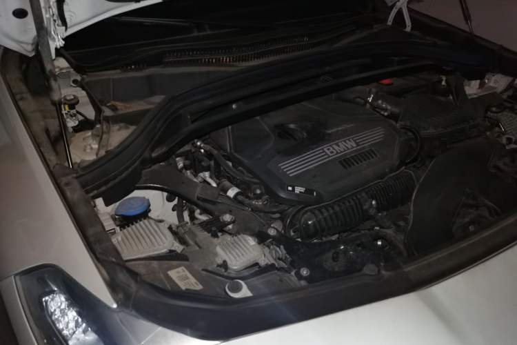 Used BMW X2 2023 sDrive25i M Sport Night Edition Engine Bay Right