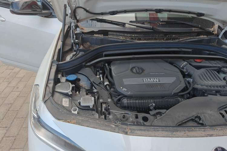 Used BMW X2 2023 sDrive25i M Sport Night Edition Engine Bay Right