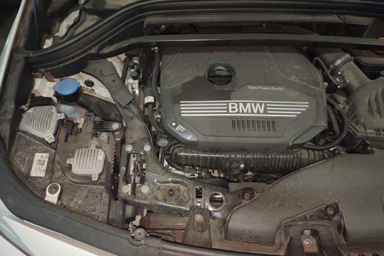 Used BMW X2 2023 sDrive25i M Sport Night Edition Engine Bay Right