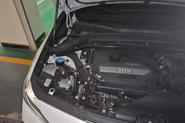 Used BMW X2 2023 sDrive25i M Sport Package Engine Bay Right