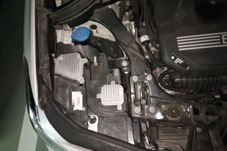 Used BMW X2 2023 sDrive25i M Sport Night Edition Engine Bay Right