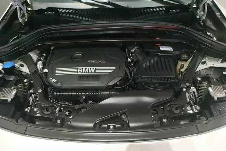 Used BMW X2 2023 sDrive 25i Shining Edition Engine Bay
