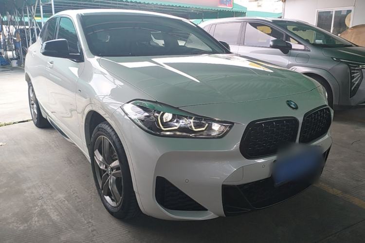 Used BMW X2 2023 sDrive25i M Sport Night Edition Front Right 45 Deg
