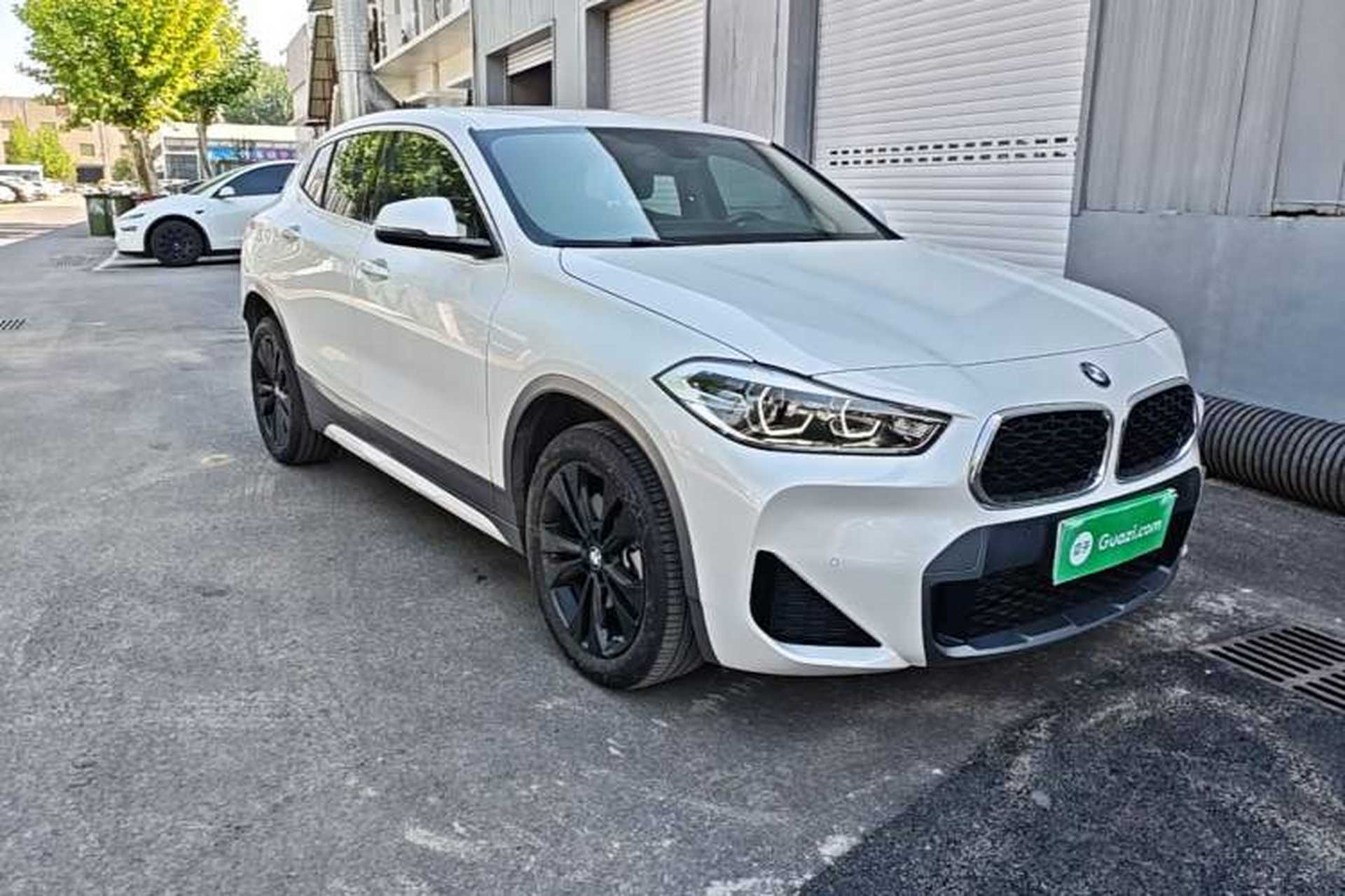 Used BMW X2 2023 sDrive25i M Sport Package Front Right 45 Deg