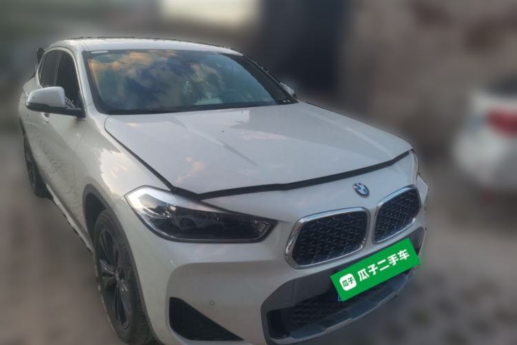 Used BMW X2 2023 sDrive25i M Sport Package Front Right 45 Deg