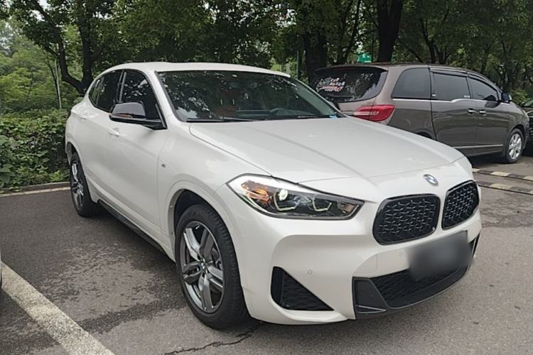 Used BMW X2 2023 sDrive25i M Sport Night Edition Front Right 45 Deg