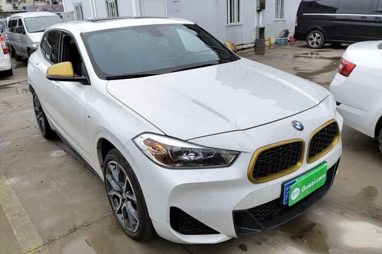 Used BMW X2 2023 sDrive 25i Shining Edition Front Right 45 Deg