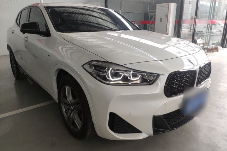Used BMW X2 2023 sDrive25i M Sport Night Edition Front Right 45 Deg