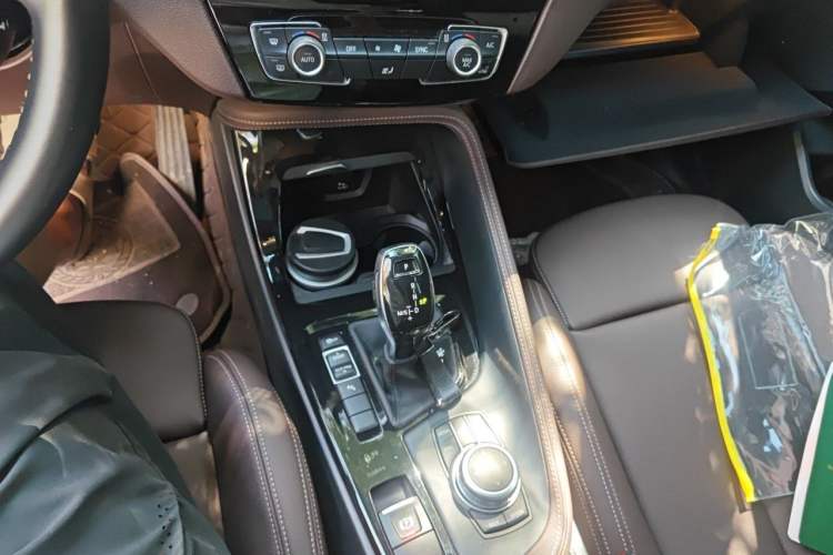 Used BMW X2 2023 sDrive25i M Sport Night Edition Gear Lever