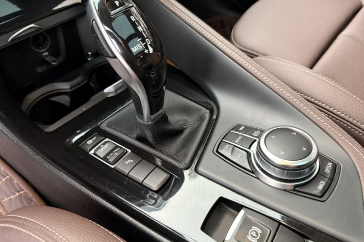 Used BMW X2 2023 sDrive25i M Sport Night Edition Gear Lever