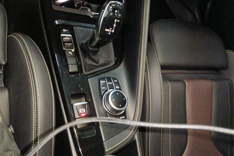 Used BMW X2 2023 sDrive 25i Shining Edition Gear Lever