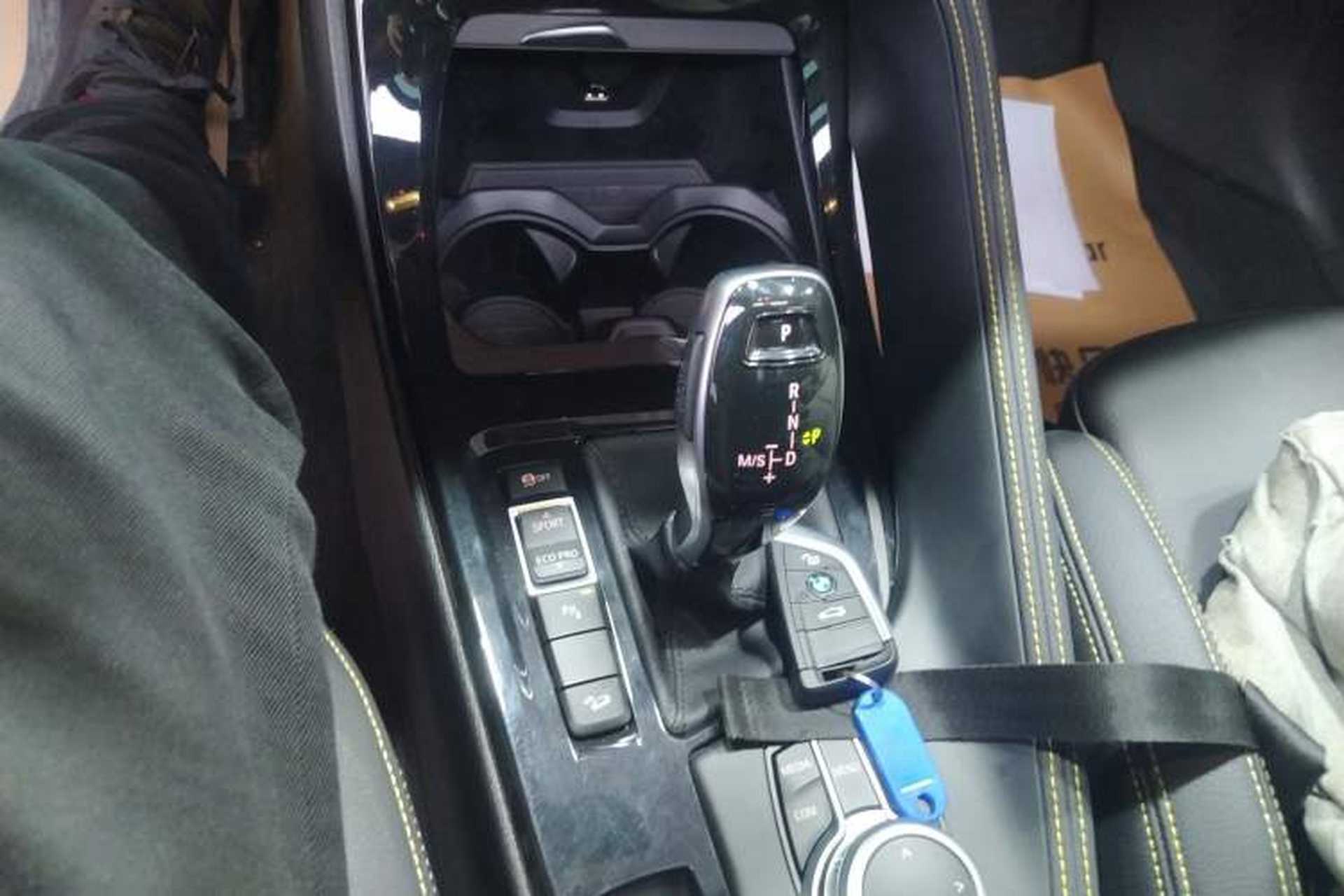 Used BMW X2 2023 xDrive 25i Shining Edition Gear Lever